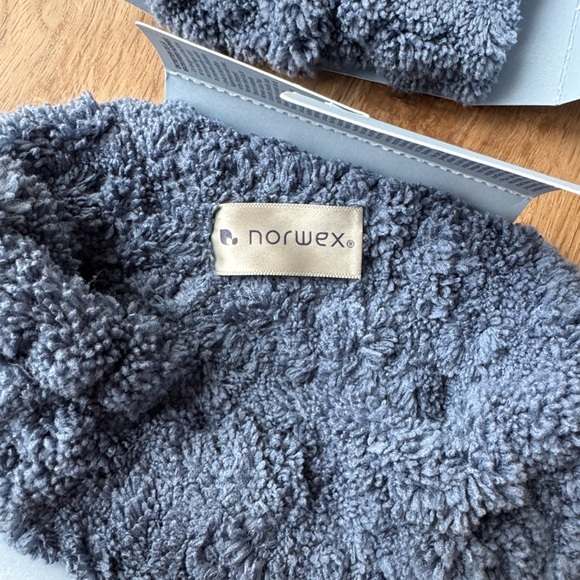 Norwex Spa Set - Picture 9 of 14